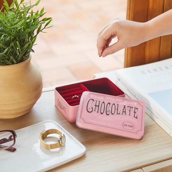 Balvi Schmuckschatulle Chocolate Farbe Rosa Eine Tafel Schokolade darstellend Blech/Samt