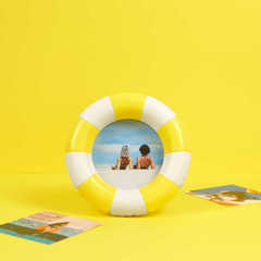 Balvi - Floats Balvi Marco Floats Color amarillo Marco redondo con diseño de flotador Resina