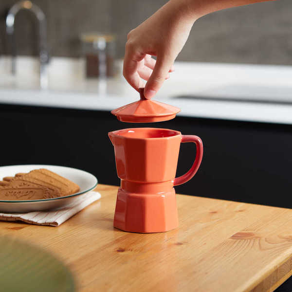 Balvi - Moka Balvi Mug Moka Color rojo Taza en forma de cafetera italiana con tapa Cerámica 350 ml