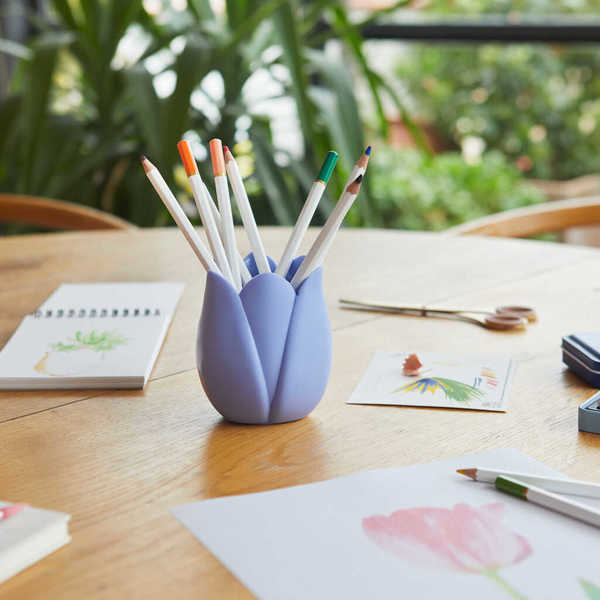 Balvi - Tulip Balvi Pot à crayons Tulip Couleur lilas Design original en forme de tulipe Plastique