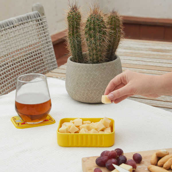 alvi - Conserverie Sardines Balvi Snack tray Conserverie Sardines Yellow colour Retro design of cann