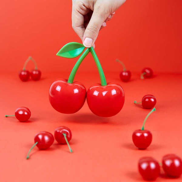 Balvi - Cherry Balvi Set sale & pepe Cherry Colore rosso Set a forma di ciliegia Plastica