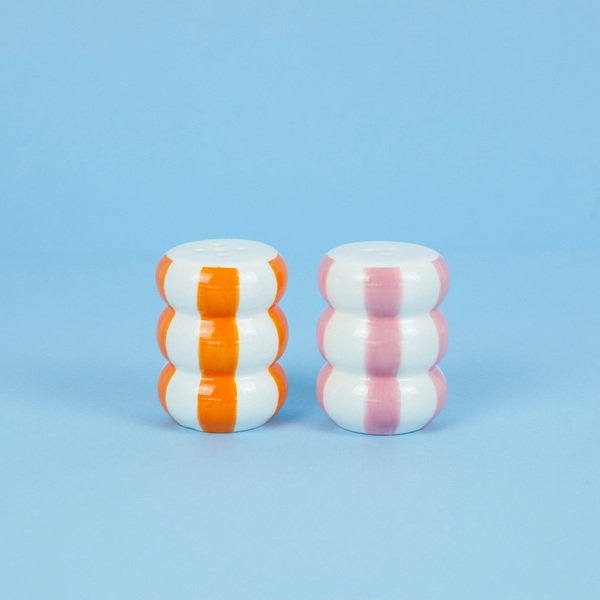 Balvi - Floats Balvi Salt & pepper set Floats Orange/Pink colour Shaped like stacked floats Ceramic