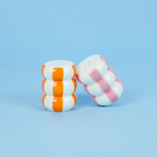 Balvi - Floats Balvi Salt & pepper set Floats Orange/Pink colour Shaped like stacked floats Ceramic
