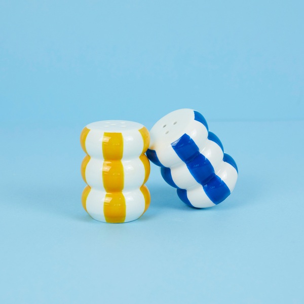Balvi - Floats Balvi Salt & pepper set Floats Yellow/Blue colour Shaped like stacked floats Ceramic