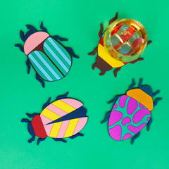 Balvi Posavasos The Beetles Set de 4 piezas coloridas y antideslizantes Plástico