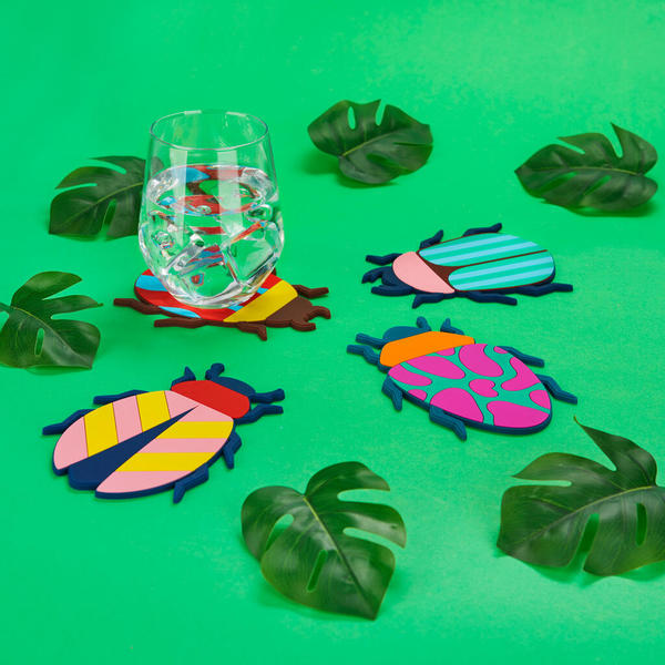 Balvi Sous-verre The Beetles Set de 4 scarabées colorés et antidérapants Plastique