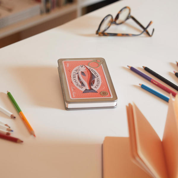 alvi Notebook Conserverie Saumon Red colour Unique notebook shaped like a vintage tuna tin Metal/pap