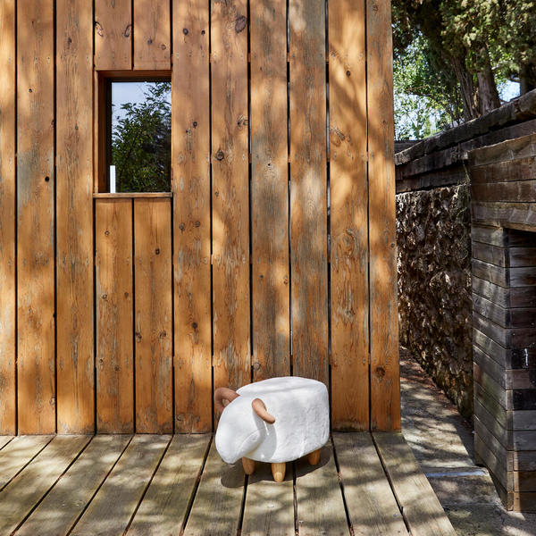 Balvi Stool Le Mouton White colour Shaped like sheep Wooden legs Wood/leatheretteVERSATILE