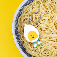 Balvi Porte-clefs Ramen Eggo Chan Collection Ramen en partenariat avec Brosmind Plastique/métal