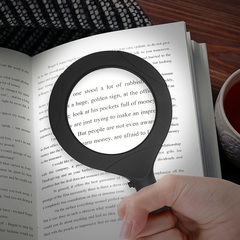 Balvi Loupe Zoom Couleur noir Avec lumière Zoom x 3 Piles: 2xAA (non incluses) Plastique ABSZOOM X3