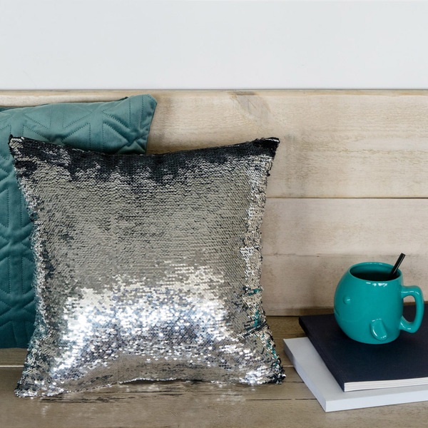 alvi Coussin Magic Couleur noir et argenté Couleurs réversibles Inclut la housse amovible et le remb