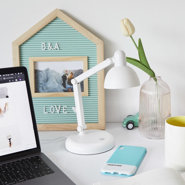 alvi Lámpara de mesa Flexo Color blanco Con cable USB Encendido gradual sensible al tacto Plástico A