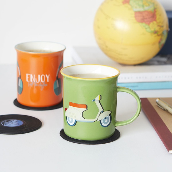 alvi Mug Ride Color verde Taza original de colores vintage Diseño vespa Cerámica 9,2x11,7x8,5 cmFRAS