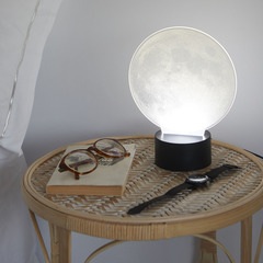 alvi Tischlampe Moon Farbe Silber Dekorative und originelle Tisch- oder Schreibtischlampe mit Mondfo