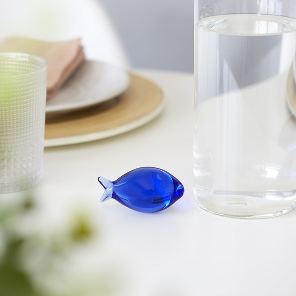 Balvi Botella de agua Gourami Color azul Con Tapón en Forma de Pez 1