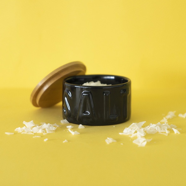 alvi Bote para sal en escamas Salt Color negro Elegante Salero con Tapa para Cocina Cerámica/bambú 4