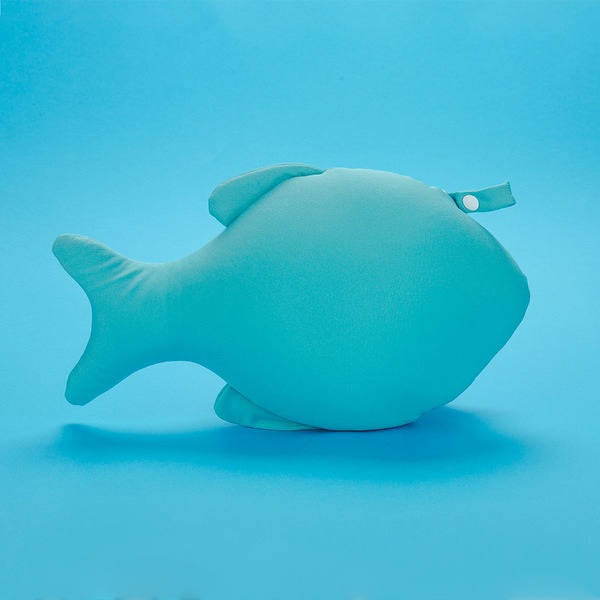Balvi Cojín veraniego Summer Fish Color azul Almohada en forma de pez Poliéster