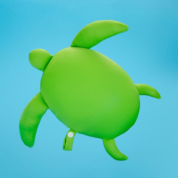 Balvi Cojín veraniego Summer Turtle Color verde Almohada en forma de tortuga de mar Poliéster