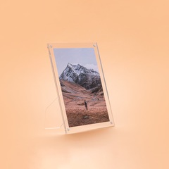 Capacity: 1 photo 13x18 cm