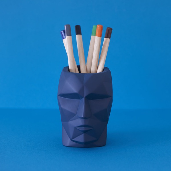 Balvi Portalápices The Head Color azul Cabeza Silueta geométrica Cemento 12x8,4x11,5cm