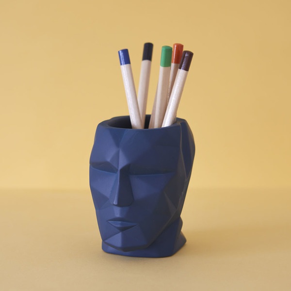 Balvi Portalápices The Head Color azul Cabeza Silueta geométrica Cemento 12x8,4x11,5cm