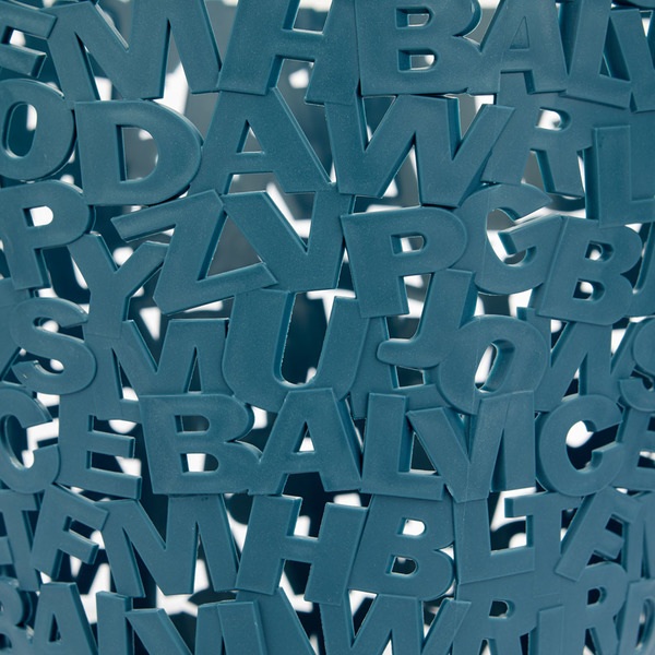 alvi Papierkorb Letters Farbe Blau Origineller Papierkorb aus zusammengefügten Buchstaben Ideal für