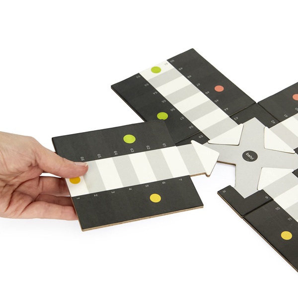 alvi Juego de mesa parchís Ludoshi Clásico juego de Ludo con diseño original inspirado en sushi Made