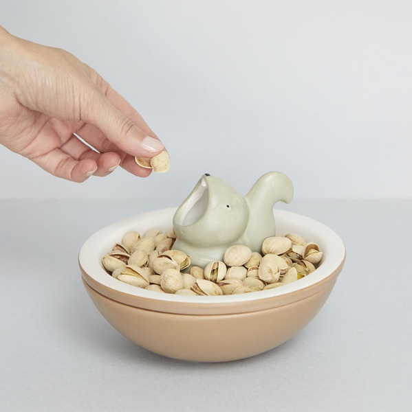 alvi Cuenco aperitivo Hungry Squirrel Bol para snacks 2 en 1 Con compartimento interior para cáscara