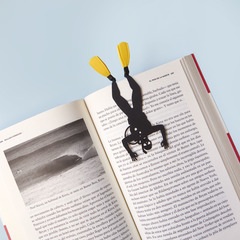 Balvi - Scuba Balvi Bookmark Scuba Black/Yellow colour Inspired by scuba diving Plastic 