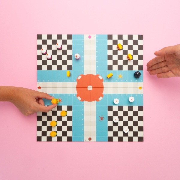 Balvi Juego de mesa Ludo's Diner Parchís en versión restaurante de comida rápida Plástico