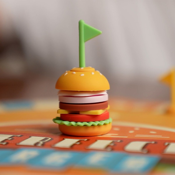 Balvi Juego de mesa The Perfect Burger Crea la mejor hamburguesa y gana Plástico