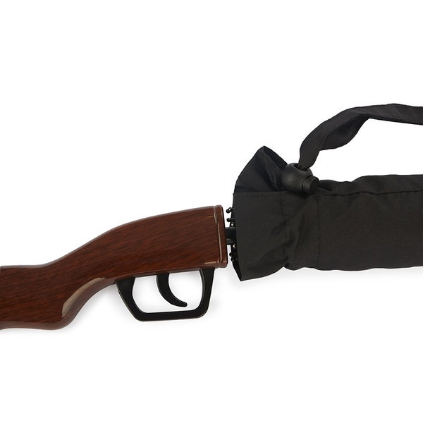 Con forma de rifle