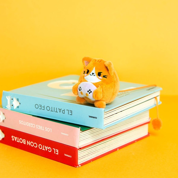 alvi Marcapáginas Fluffy Kawaii Gamer Color naranja Gato jugador de videojuegos Suave y esponjoso Po