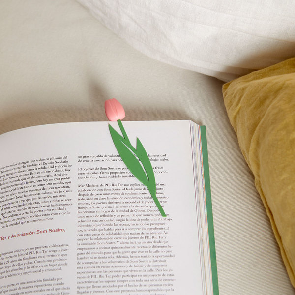 alvi, Lesezeichen Tulip Farbe Rosa Buchzeichen in Form einer farbigen Tulpe, dünn mit biegbarem Stie