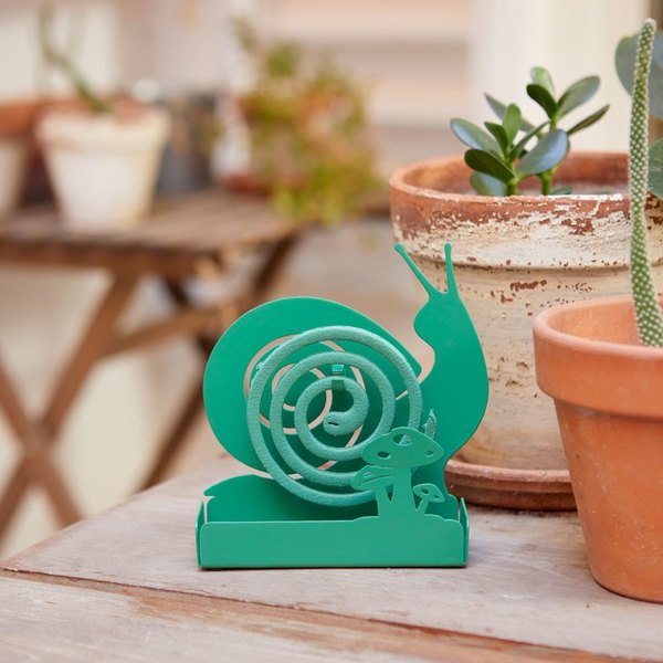 Balvi Soporte espiral mosquitos Snail Color verde Incluye base para los residuos Metal