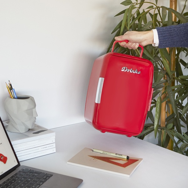 alvi Nevera Drinks Color rojo Mini nevera portátil Matiene sus alimentos o bebidas a la temperatura