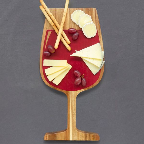 alvi Käseplatte Red Wine Farbe Braun und Rot Vereint Käse und Wein in perfekter Harmonie Aus Holz 1,