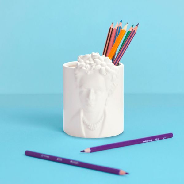 alvi Portalápices Frida Color blanco Lapicero para escritorio inspirado en la pintora Frida Cerámica
