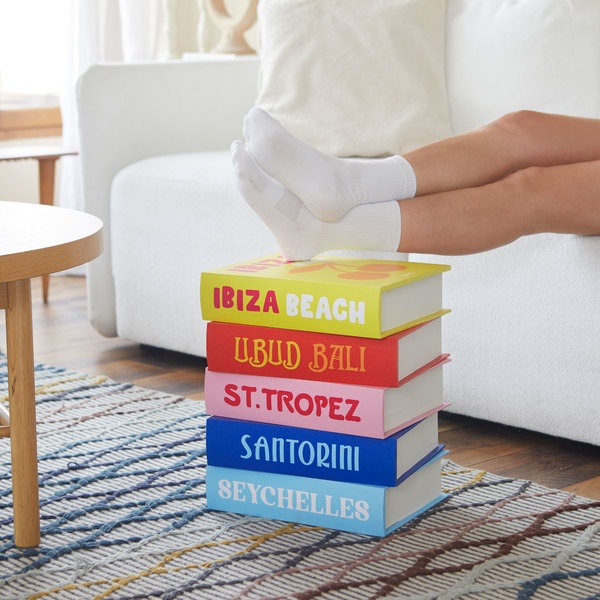 Balvi Mesa auxiliar Paradise Book Stack Con doble almacenaje secreto Madera 38x33x27