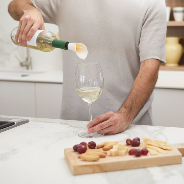 Balvi Wine cooler Lily White colour Triple function: cooler, decanter and pourer Steel/plastic